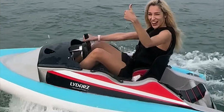 First-Time Rider's Guide: How to Master the LYDARZ MJBⅡ Mini Jet Boat in Minutes