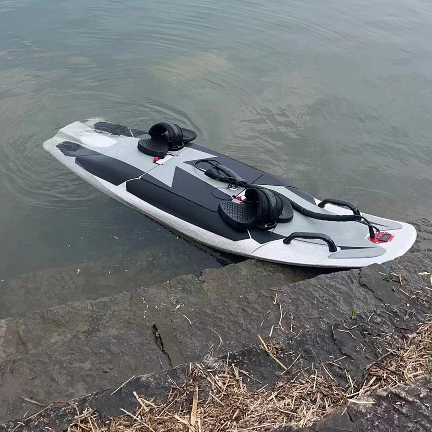 LYDARZ Electric Surfboard ESB with High Power, Long Battery, and Water Cooling - LYDARZ