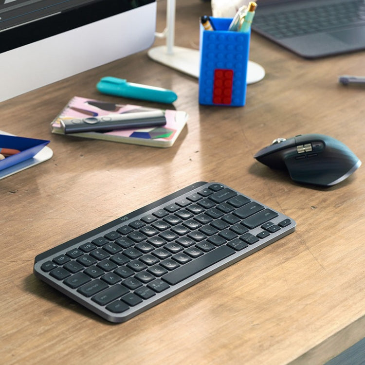 Miniteclado Logitech MX Keys: inalámbrico, Bluetooth, ultrafino, con retroiluminación inteligente
